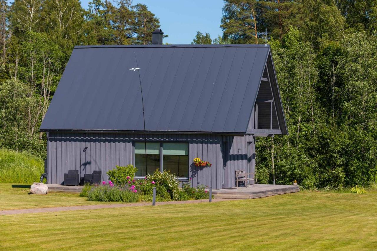 Piesta Riverside Cottage In Soomaa Region Kullimaa Eksteriør bilde