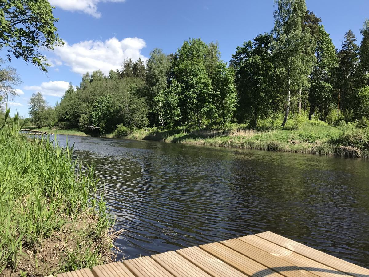 Piesta Riverside Cottage In Soomaa Region Kullimaa Eksteriør bilde